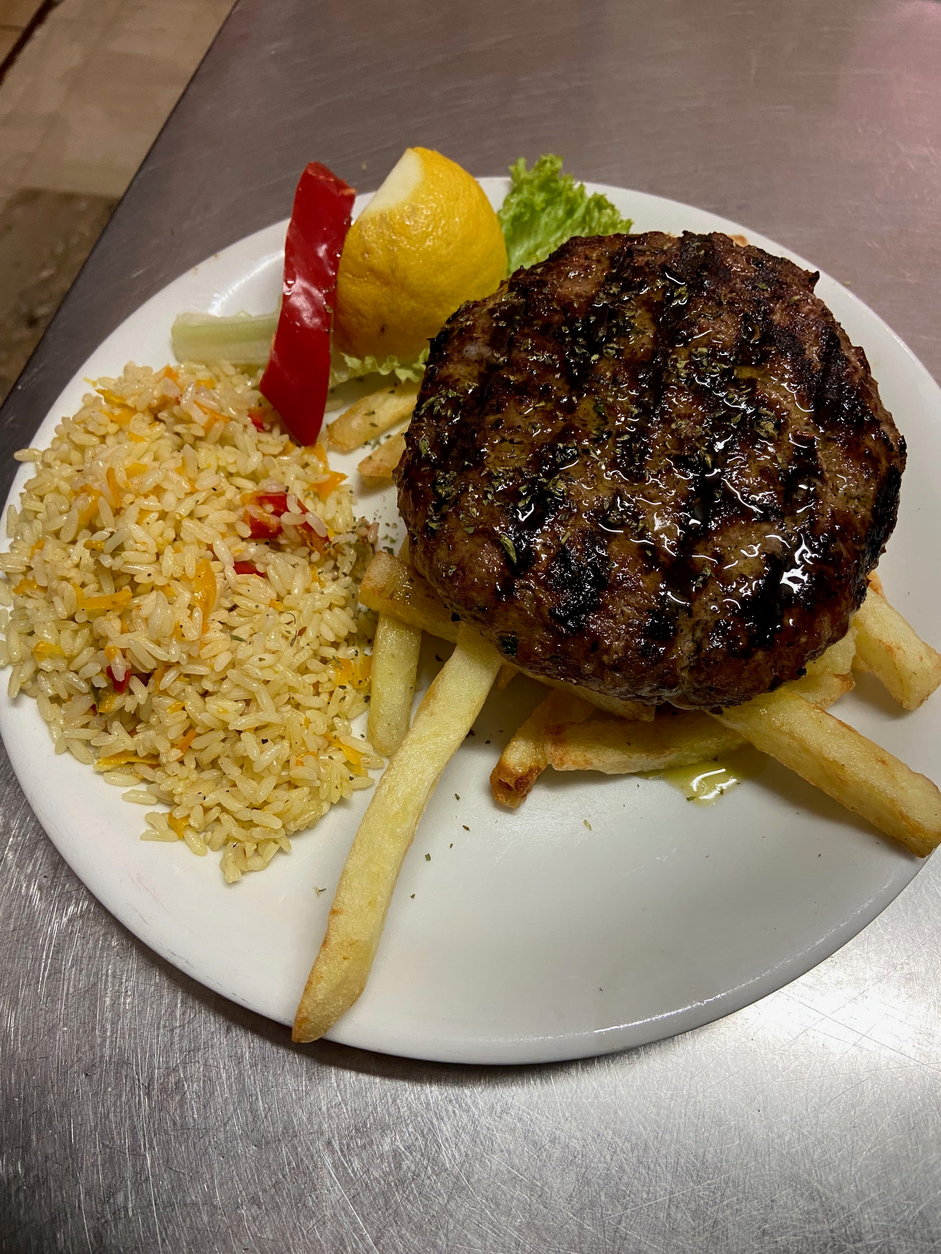 Μπιφτέκι «Χαγιάτι»